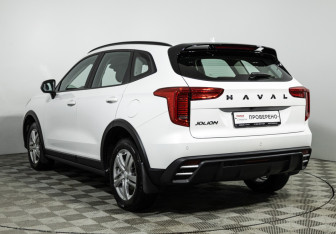 Подержанный автомобиль Haval Jolion 2024 года (7 фото)