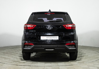 Подержанный автомобиль Hyundai Creta 2017 года (6 фото)