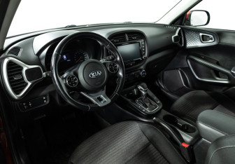 Подержанный автомобиль Kia Soul 2021 года (11 фото)