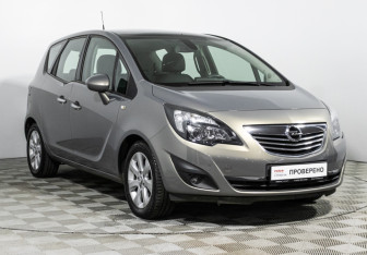 Подержанный автомобиль Opel Meriva 2012 года (3 фото)