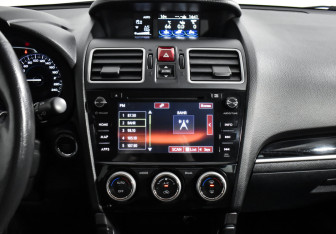Подержанный автомобиль Subaru Forester Suv 2018 года (17 фото)