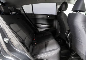 Подержанный автомобиль Kia Sportage 2020 года (21 фото)