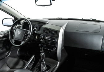 Подержанный автомобиль SsangYong Kyron 2008 года (9 фото)