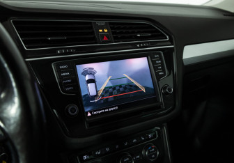 Подержанный автомобиль Volkswagen Tiguan 2017 года (15 фото)