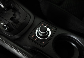 Подержанный автомобиль Mazda CX-5 2012 года (15 фото)