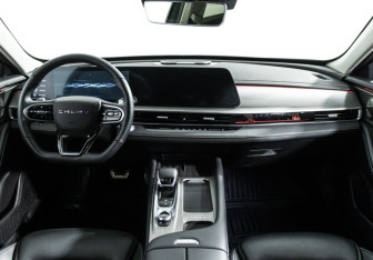 Подержанный автомобиль Chery Arrizo 8 2023 года (13 фото)