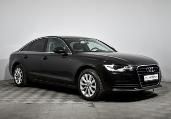 Подержанный автомобиль Audi A6 Sedan 2013 года (3 фото)