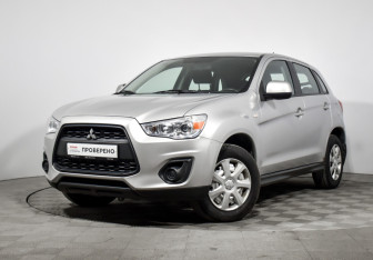 Подержанный автомобиль Mitsubishi ASX 2014 года (1 фото)