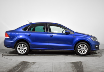 Подержанный автомобиль Volkswagen Polo Sedan 2019 года (4 фото)