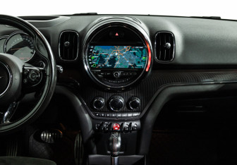 Подержанный автомобиль MINI Countryman 2017 года (14 фото)