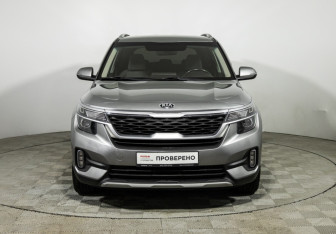 Подержанный автомобиль Kia Seltos 2020 года (2 фото)