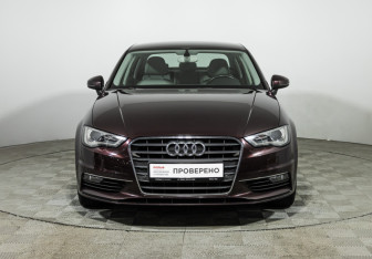Подержанный автомобиль Audi A3 Sedan 2014 года (2 фото)