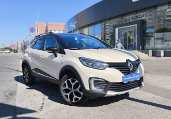 Подержанный автомобиль Renault Kaptur 2017 года (3 фото)