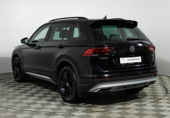 Подержанный автомобиль Volkswagen Tiguan 2020 года (7 фото)