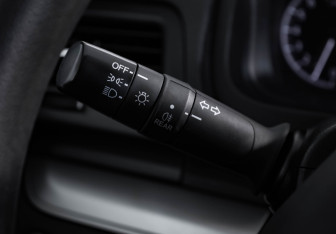 Подержанный автомобиль Honda CR-V 2015 года (15 фото)