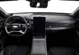 Подержанный автомобиль Geely Preface 2024 года (10 фото)