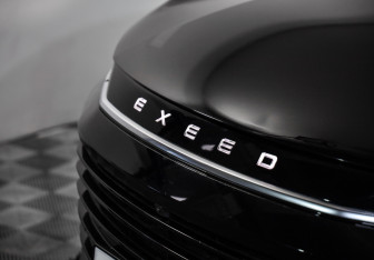 Подержанный автомобиль Exeed TXL 2023 года (8 фото)
