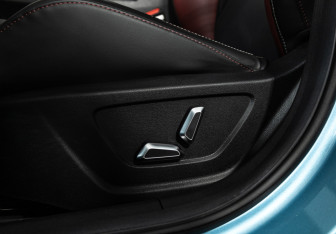 Подержанный автомобиль Geely Coolray 2024 года (23 фото)