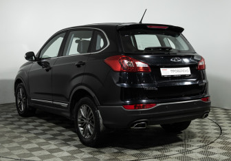 Подержанный автомобиль Chery Tiggo 5 2015 года (7 фото)