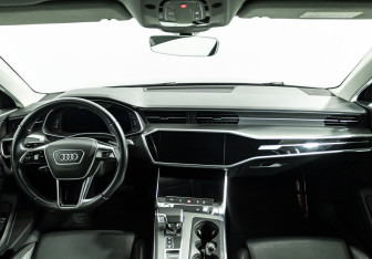Подержанный автомобиль Audi A6 Wagon 2018 года (13 фото)