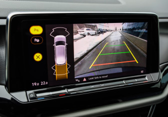 Подержанный автомобиль Volkswagen Teramont 2021 года (18 фото)