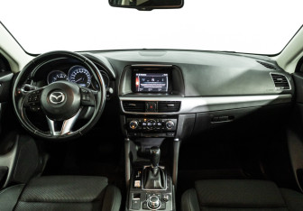 Подержанный автомобиль Mazda CX-5 2017 года (13 фото)