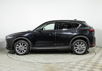 Подержанный автомобиль Mazda CX-5 2019 года (8 фото)