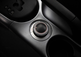 Подержанный автомобиль Mitsubishi Outlander 2006 года (17 фото)