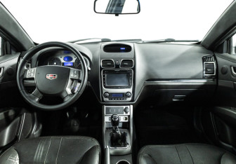 Подержанный автомобиль Geely Emgrand EC7 Sedan 2013 года (13 фото)