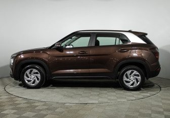 Подержанный автомобиль Hyundai Creta 2021 года (8 фото)