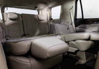 Подержанный автомобиль Cadillac Escalade Suv 2020 года (32 фото)