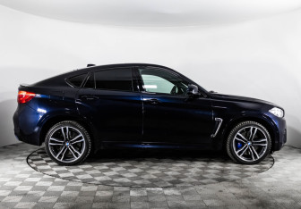 Подержанный автомобиль BMW X6 M 2017 года (6 фото)