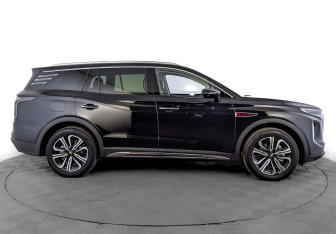 Новый Hongqi HS7 2025 (4 фото)