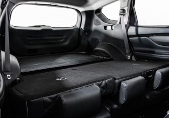 Подержанный автомобиль Hyundai Santa Fe 2021 года (29 фото)
