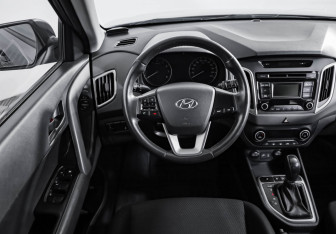 Подержанный автомобиль Hyundai Creta 2019 года (10 фото)