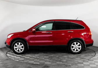 Подержанный автомобиль Honda CR-V 2008 года (8 фото)