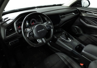 Подержанный автомобиль Haval F7 2022 года (11 фото)