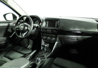 Подержанный автомобиль Mazda CX-5 2012 года (9 фото)