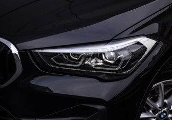 Подержанный автомобиль BMW X1 2020 года (3 фото)