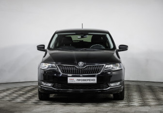 Подержанный автомобиль Skoda Rapid Liftback 2018 года (2 фото)
