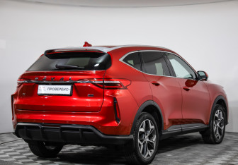 Подержанный автомобиль Haval F7 2022 года (5 фото)