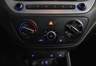 Подержанный автомобиль Hyundai Solaris Sedan 2018 года (16 фото)