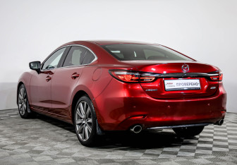 Подержанный автомобиль Mazda 6 Sedan 2019 года (6 фото)