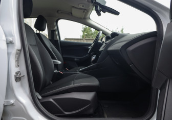 Подержанный автомобиль Ford Focus Sedan 2018 года (21 фото)