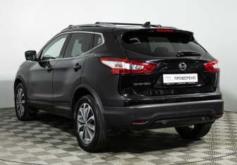 Подержанный автомобиль Nissan Qashqai 2018 года (7 фото)