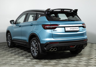Подержанный автомобиль Geely Coolray 2023 года (7 фото)
