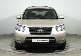 Подержанный автомобиль Hyundai Santa Fe 2007 года (2 фото)