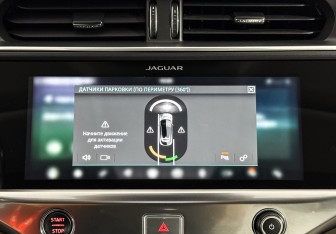 Подержанный автомобиль Jaguar I-Pace 2019 года (21 фото)