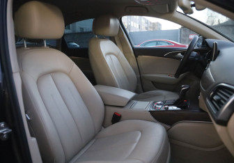 Подержанный автомобиль Audi A6 Sedan 2015 года (10 фото)
