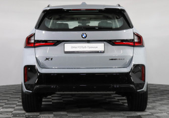 Новый BMW X1 2025 (4 фото)